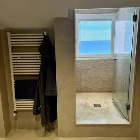 La Perla Di Boccadasse بيت للعطل